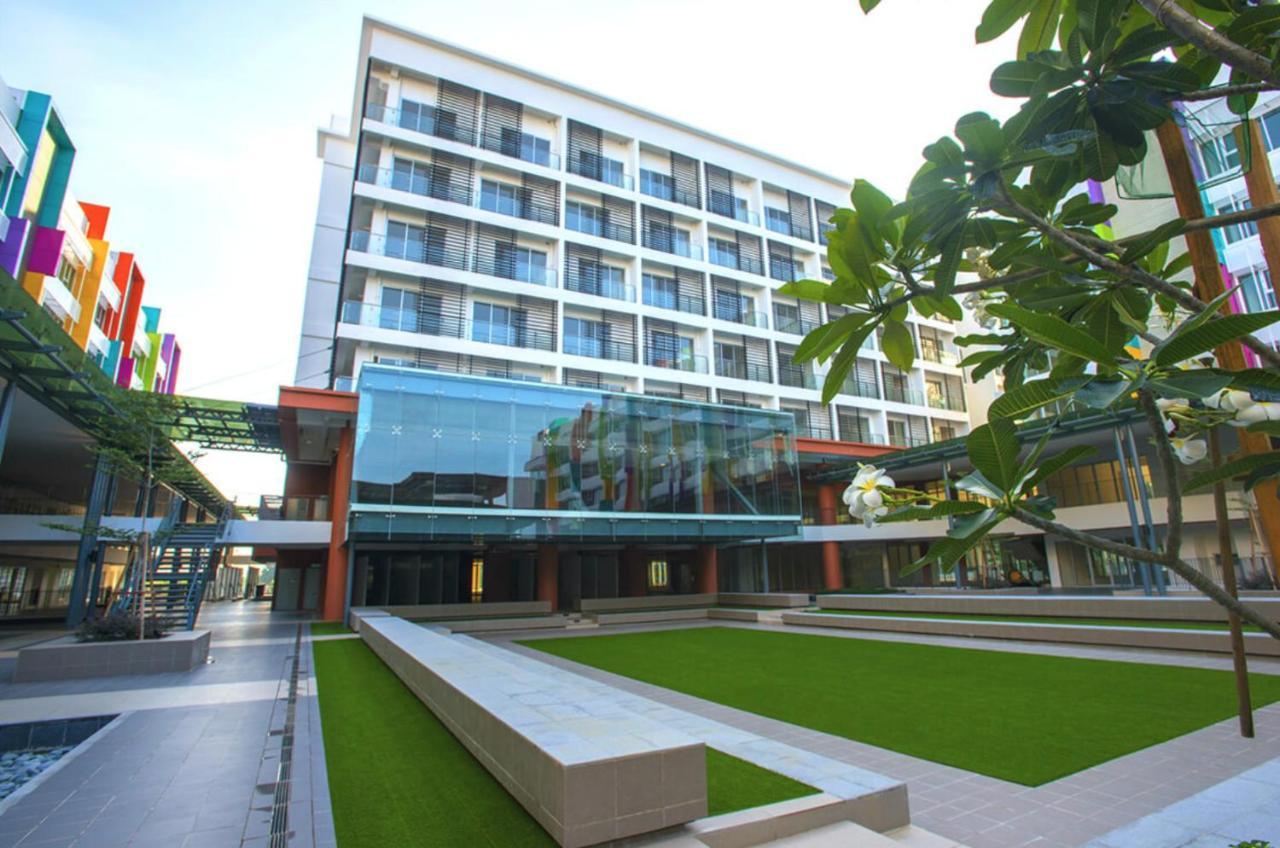 Aeropod Kk Corner Unit Near City And Airport 4 Pax Free Parking Kota Kinabalu Exteriör bild